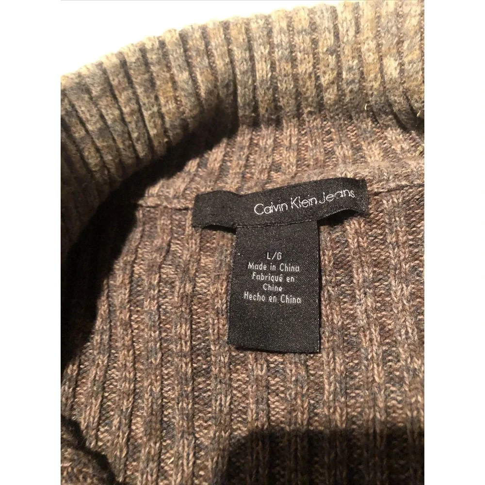 Calvin Klein Jeans Ribbed Sweater Mens Size Large paded Shoulders Quarter Zipper